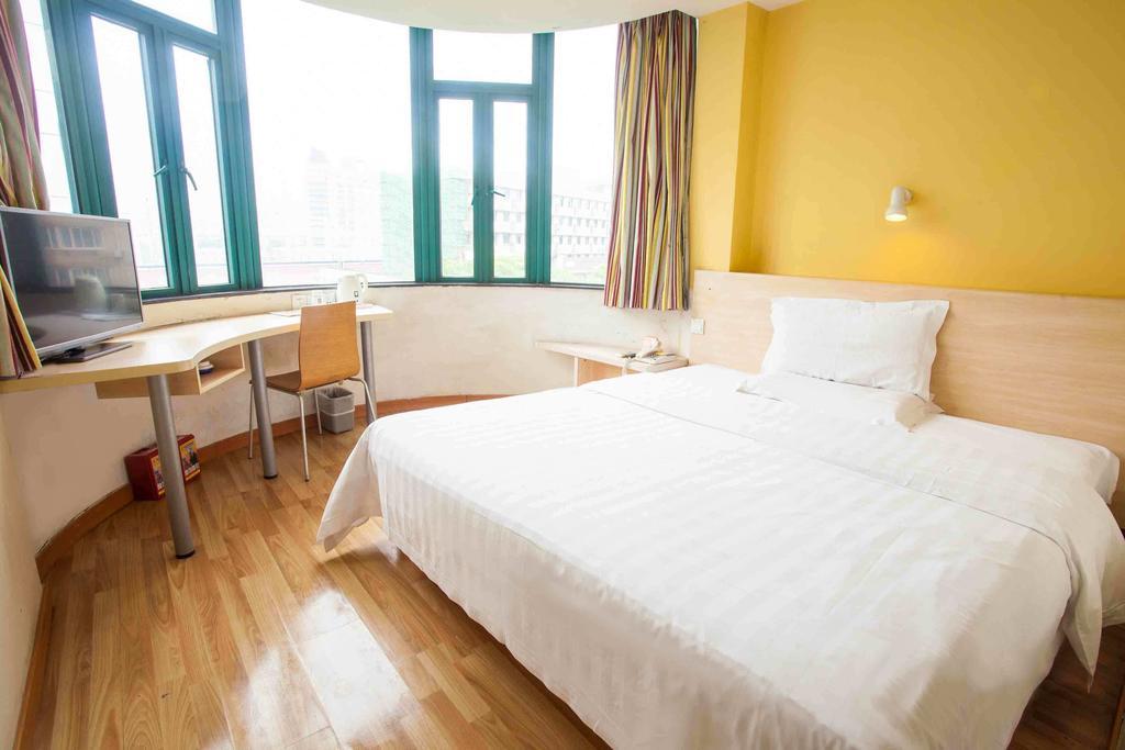 7Days Inn Luoyang Longmen Avenue Normal College Zimmer foto